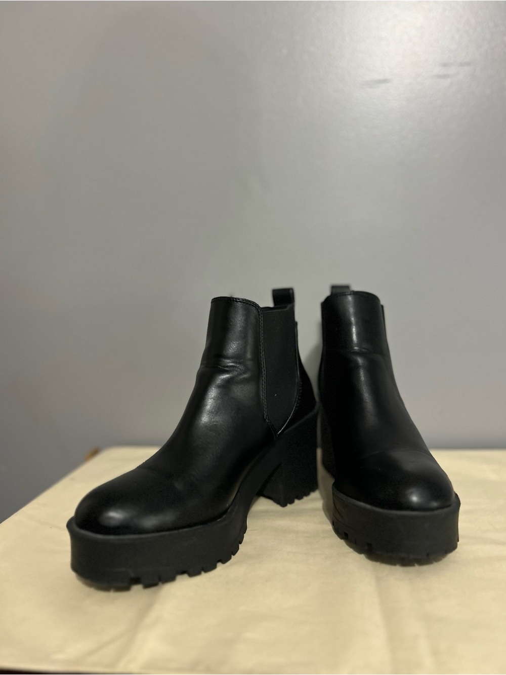 Mango Black Platform Chelsea Boots Chunky Track Sole Sz 37 (6.5) Street Style